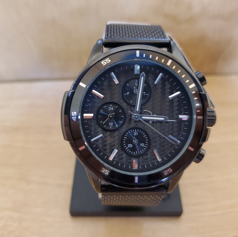 Marc Anthony Quartz Watch Mineral Crystal 43mm
